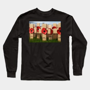 Remembrance Day - Memorial Day - Lest We Forget - Poppy Long Sleeve T-Shirt